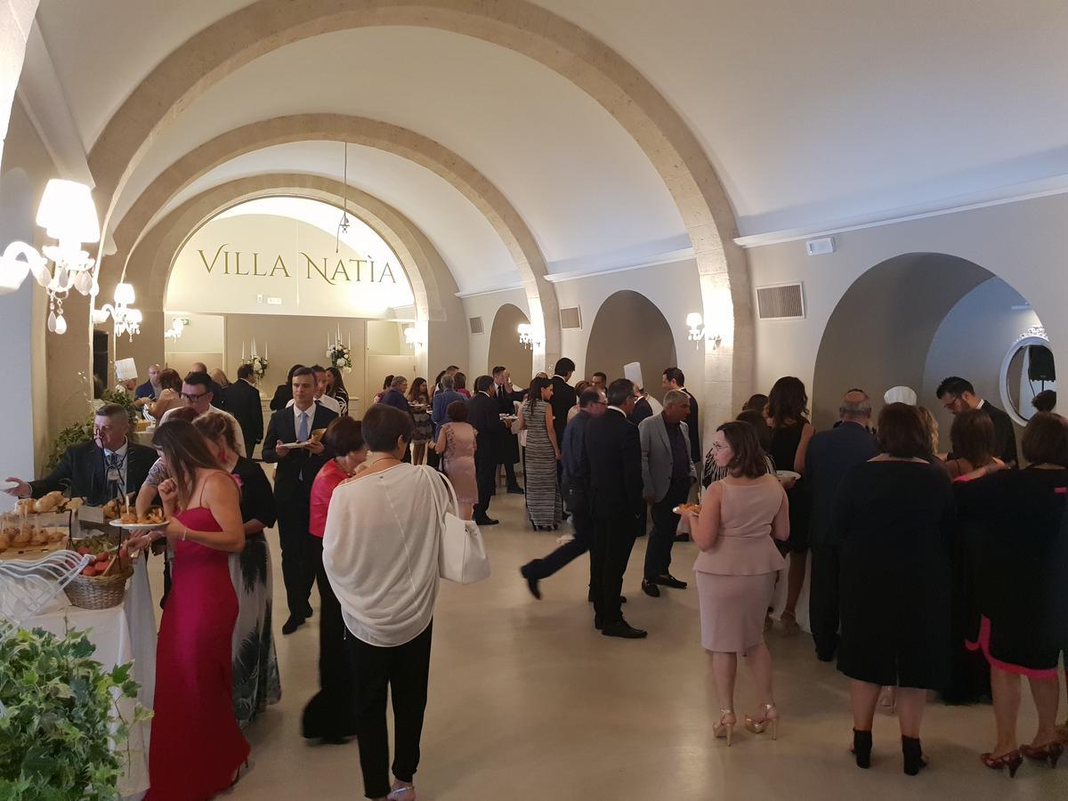 מוטולה Villa Natia מראה חיצוני תמונה